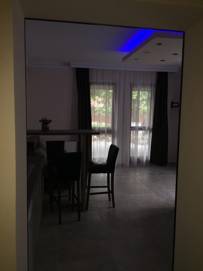 Balaton Kinizsi Apartman Siófok Exterior foto