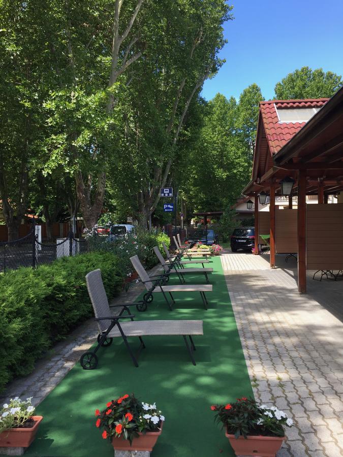 Balaton Kinizsi Apartman Siófok Exterior foto