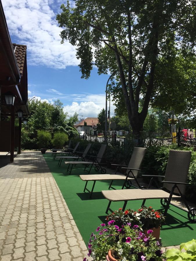 Balaton Kinizsi Apartman Siófok Exterior foto